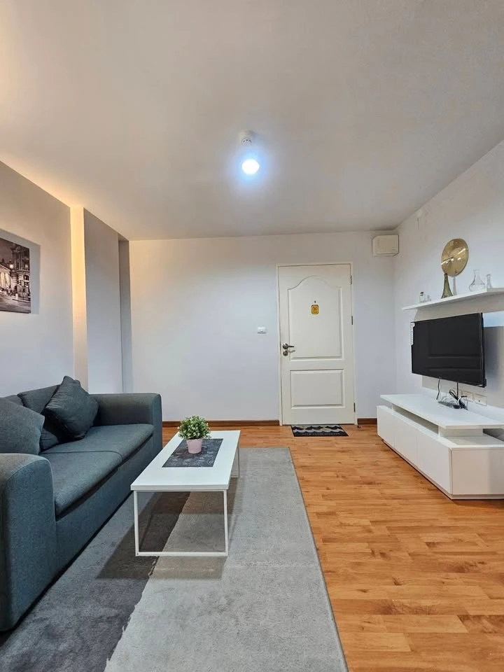 ขาย Tulip Square อ้อมน้อย วิวสระว่ายน้ำ บรรยากาศดี ห้องตกแต่งแล้ว พร้อมเข้าอยู่