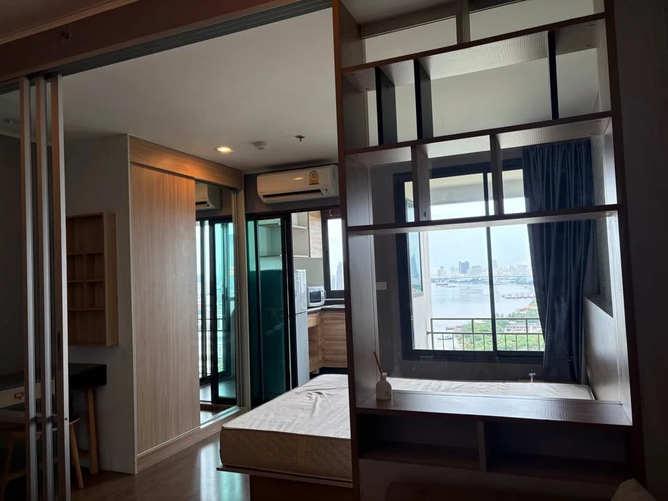 ขาย U Delight Residence Riverfront Rama 3 ห้องอยู่ชั้นสูง วิวแม่น้ำเจ้าพระยาและวิวเมืองแบบเปิดโล่ง เหมาะสำหรับผู้ที่ต้องการอยู่อาศัยในบรรยากาศสงบ