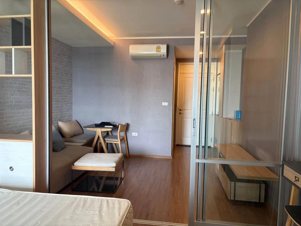 ขาย U Delight Residence Riverfront Rama 3 ห้องอยู่ชั้นสูง วิวแม่น้ำเจ้าพระยาและวิวเมืองแบบเปิดโล่ง เหมาะสำหรับผู้ที่ต้องการอยู่อาศัยในบรรยากาศสงบ