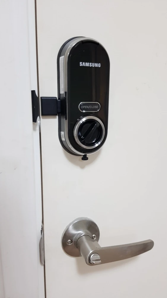 ขาย UNIO Charan 3 ห้องพร้อมอยู่ เฟอร์พร้อม รีบจองเลย