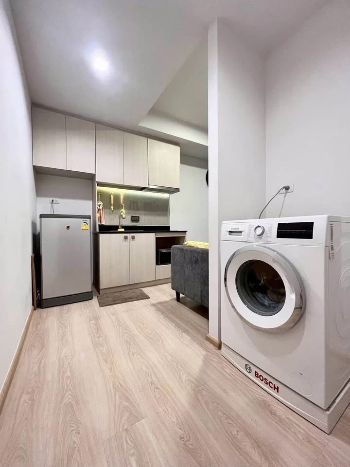 ขาย Unio H Tiwanon ห้องมุม สุดทางเดิน ไม่มีใครเดินผ่านหน้าห้อง ไร้เสียงรบกวน เดินเข้า-ออกสบายใจ
