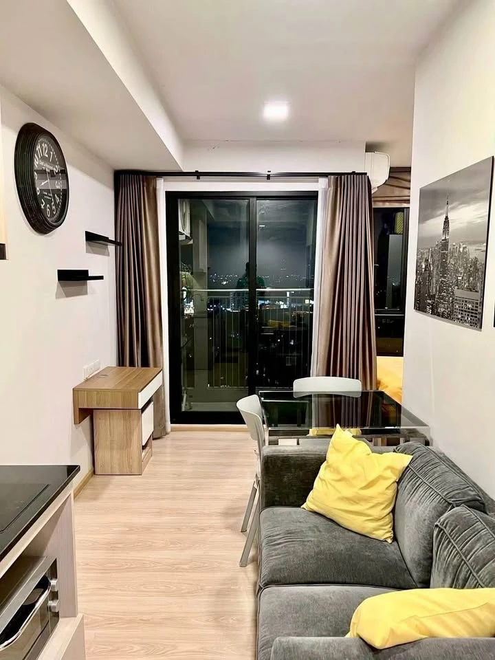 ขาย Unio H Tiwanon ห้องมุม สุดทางเดิน ไม่มีใครเดินผ่านหน้าห้อง ไร้เสียงรบกวน เดินเข้า-ออกสบายใจ
