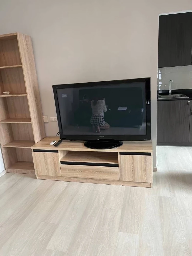 ขาย UNIO Ramkhamhaeng - Serithai ชั้น 5 ห้องมุม วิวสระน้ำ แต่งครบ จองเลย