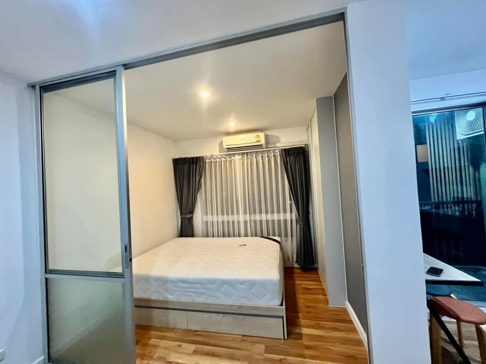 ขาย V Condo Ladkrabang  ห้องพร้อมอยู่ เฟอร์พร้อม มาแต่ตัวเข้าอยู่ได้เลย++