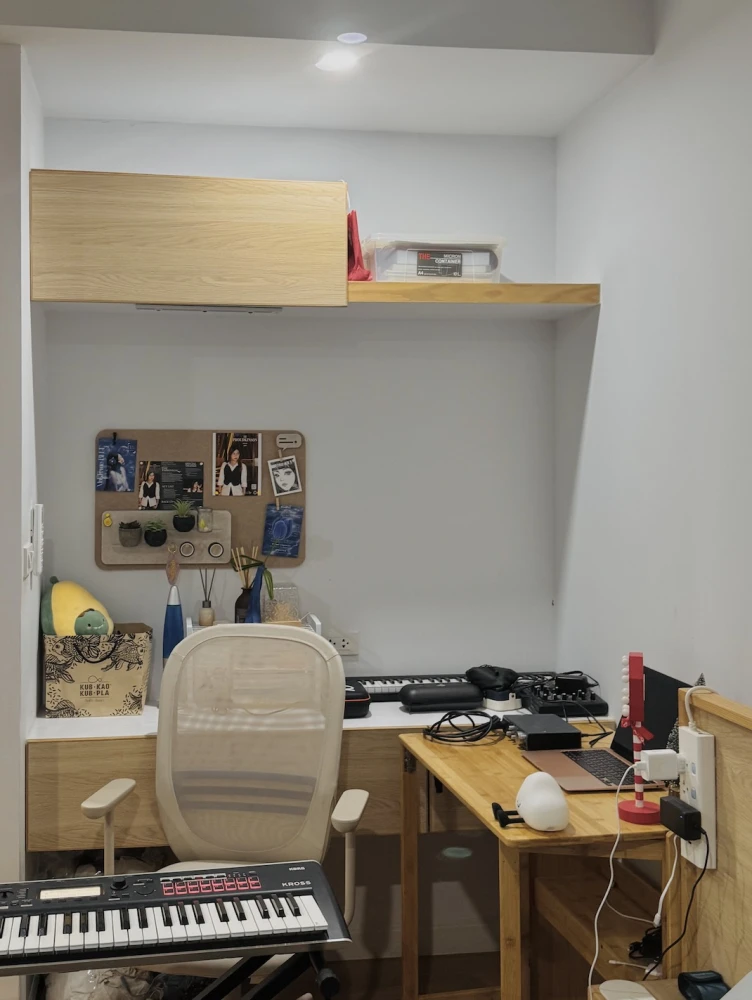 ขาย V Condo Salaya ตึก 8 ชั้น 2 สามารถวางเตียงขนาด king size ได้สบาย มีเฟอร์นิเจอร์พร้อมอยู่