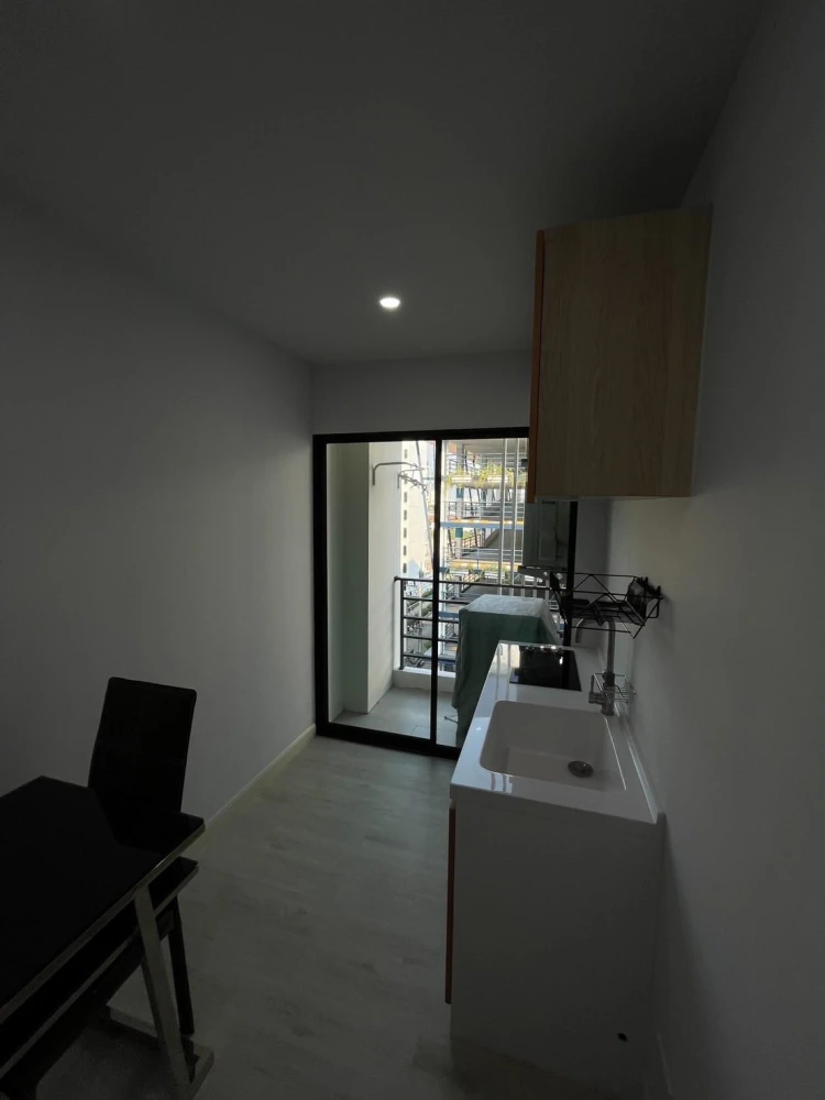 ขาย V Condo Salaya  ห้องกว้างขวาง อยู่สบาย  เฟอร์ครบ เครื่องใช้ไฟฟ้าครบ จองเลย