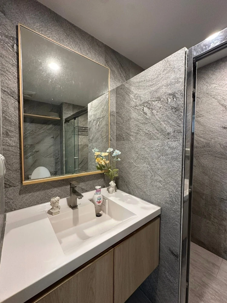 ขาย V Condo Salaya 1 ห้องนอน 1 ห้องน้ำ เฟอร์นิเจอร์และเครื่องใช้ไฟฟ้าครบครัน หิ้วกระเป๋าเข้าอยู่ได้เลยจ้า