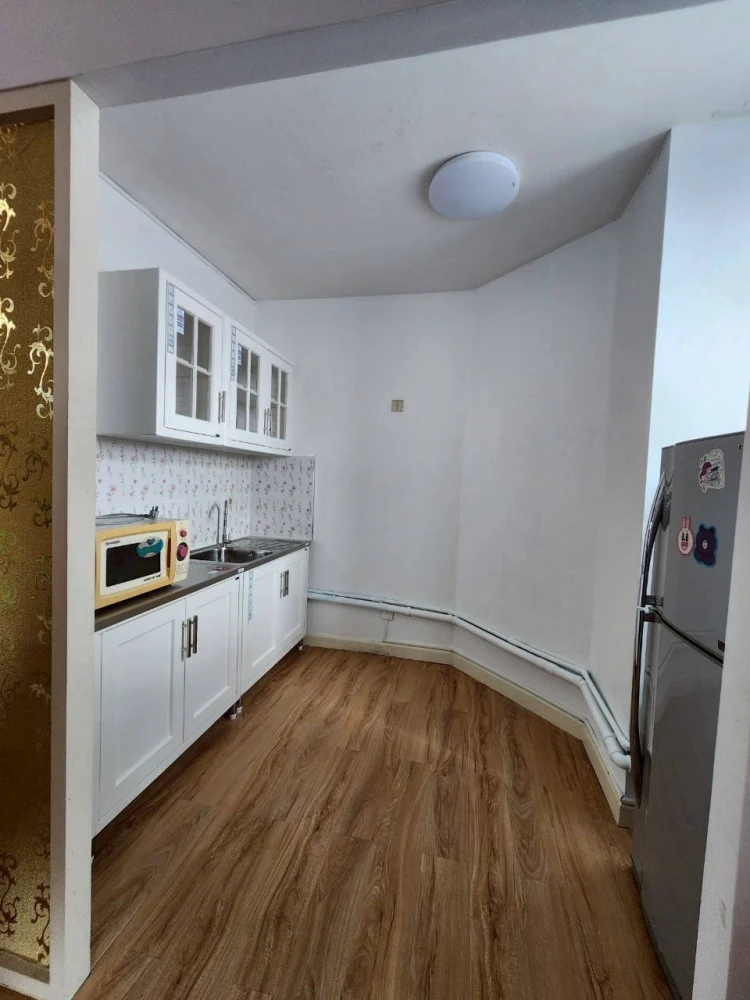 ขาย Victoria Lakeview Condominium ห้องอยู่ชั้นสูงมากๆ มี 2 ห้องนอน จองเลยอย่าลังเล