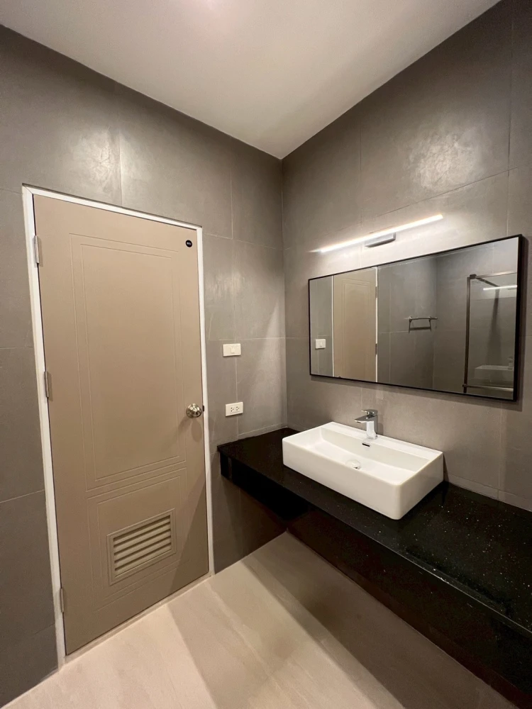 ขาย View Talay  ห้องชั้นสูง พร้อมอยู่ กว้างขวางอยู่สบาย จองเลย