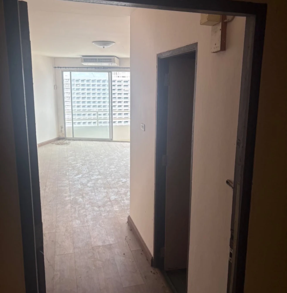ขาย View Talay Jomtien Condominium 1 ห้องชั้น 15 ในทำเลดี วิวทะเลสวย ไม่บล็อค จองเลย