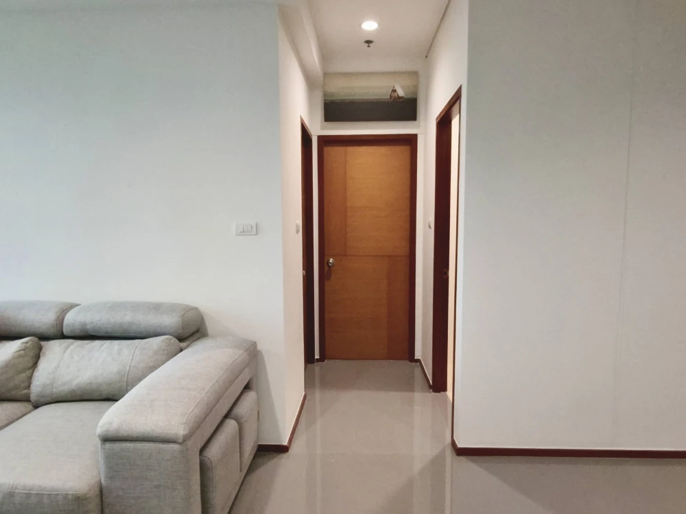 ขาย Villa Sathorn ห้องน่าอยู่ กว้างขวางอยู่สบาย จองเลย