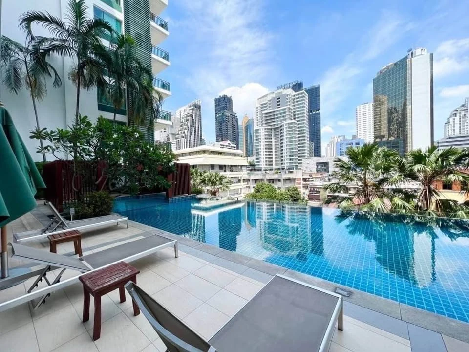 ขาย Wind Sukhumvit 23 วิวของห้องจะเป็นวิวเมือง และหันด้านหน้าสระว่ายน้ำ ซึ่งได้วิวที่สวยงามมาก จองเลย