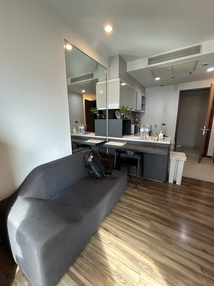 ขาย WYNE Sukhumvit 1 ห้องนอน 1 ห้องน้ำ ติดวอลเปเปอร์อย่างดี เดินทางสะดวก จองเลยจ้า