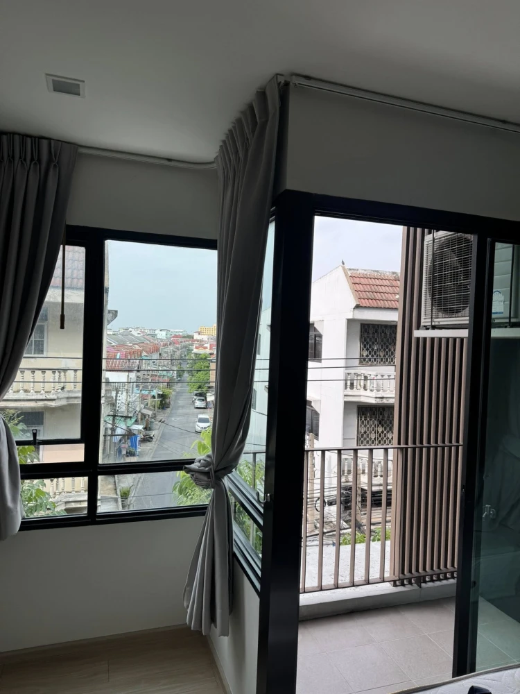 ขาย Wynn Condo Phaholyothin 52 1 ห้องนอน 1 ห้องน้ำ มาพร้อมเฟอร์ครบครัน เห็นวิวตึก จองเลย