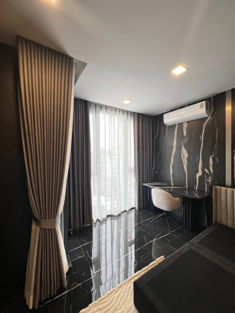 ขาย XT Phayathai ห้องแต่งสวยคุมโทนสุดปัง บิ้วอินเฟอร์นิเจอร์อย่างดี รีบจองเลยตอนนี้