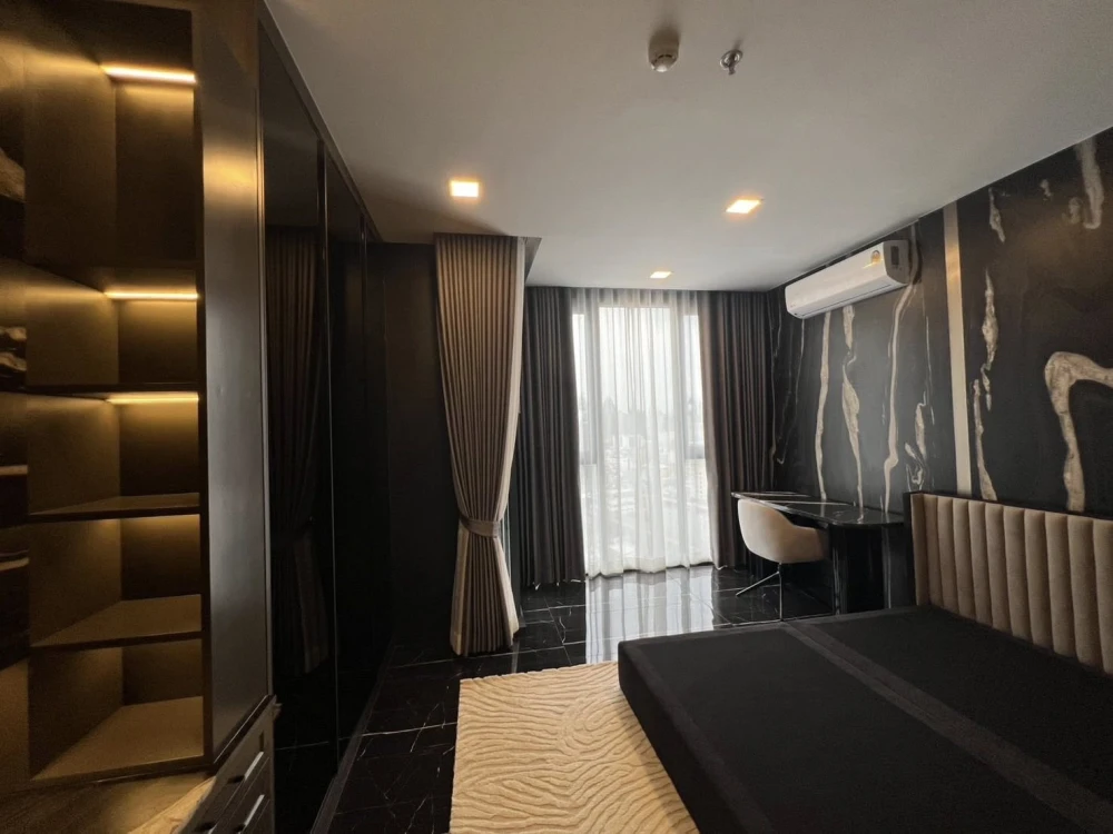 ขาย XT Phayathai ห้องแต่งสวยคุมโทนสุดปัง บิ้วอินเฟอร์นิเจอร์อย่างดี รีบจองเลยตอนนี้