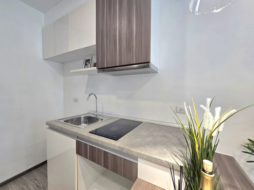 ขาย Zelle รัตนาธิเบศร์ 2 เน้นความโปร่ง โล่ง สบาย มีความเป็นส่วนตัวมากๆ สนใจจองเลย