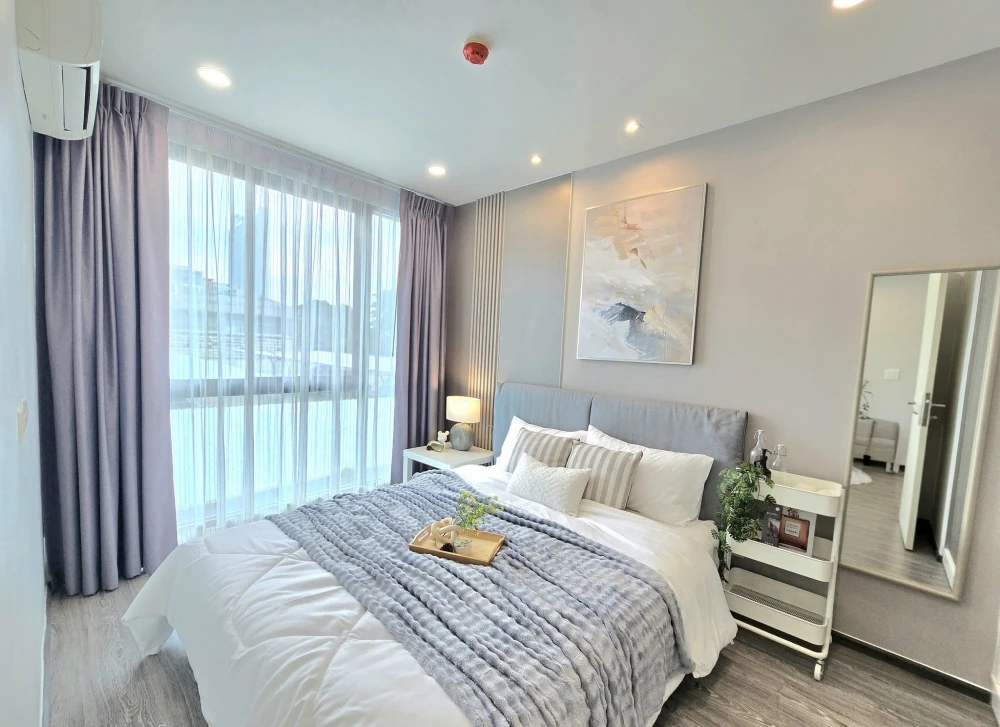 ขาย Zelle รัตนาธิเบศร์ 2 เน้นความโปร่ง โล่ง สบาย มีความเป็นส่วนตัวมากๆ สนใจจองเลย