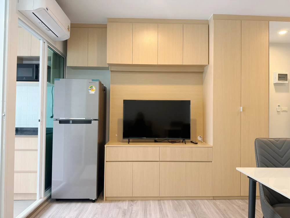 คอนโดให้เช่า รีเจ้นท์โฮม บางนา ชั้น 23 ได้วิวสูง เฟอร์บิ้วอินท์อย่างดี สะดวกครบจบที่นี่ มาจองเลย