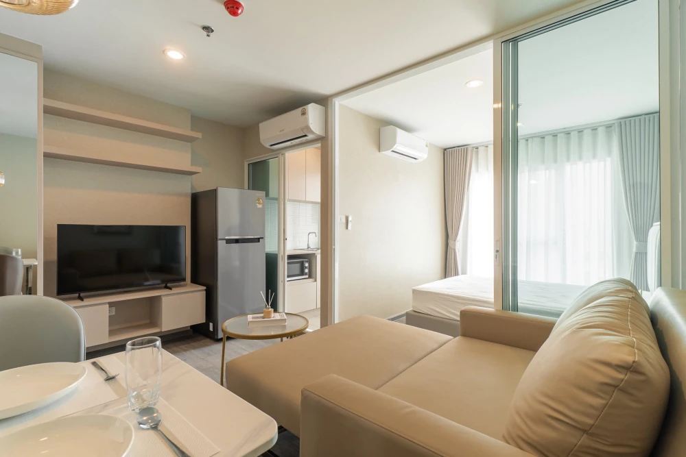 คอนโดให้เช่า รีเจ้นท์โฮม บางนา ห้องแต่งพร้อมอยู่ สิ่งอำนวยความสะดวกครบ จองเลย
