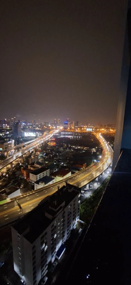 คอนโดให้เช่า The Base Rama 9 - Ramkhamhaeng ห้องพร้อมอยู่ สิ่งอำนวยความสะดกครบ มาจองเลย อย่าพลาด