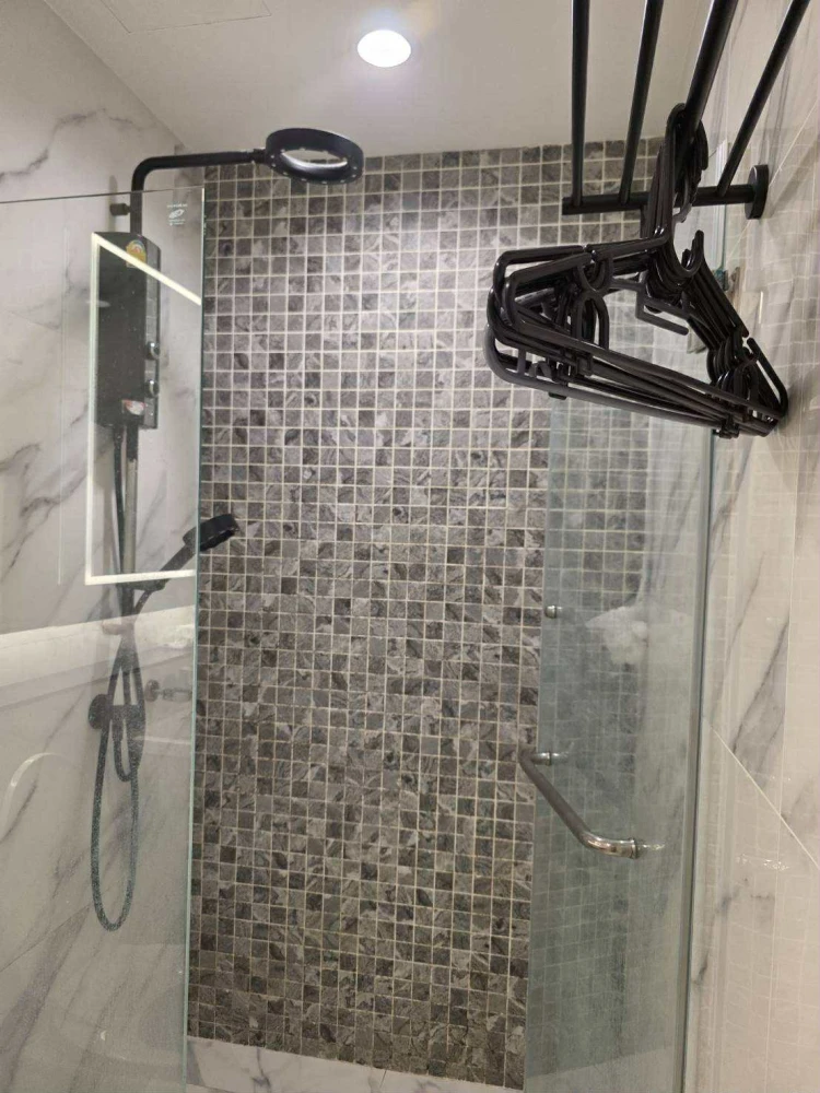 คอนโด เดอะ คิวเว่ ติวานนท์ ทำเลดี ใกล้รถไฟฟ้า เดินทางสะดวก ห้องสวย เฟอร์นิเจอร์ครบ พร้อมเข้าอยู่