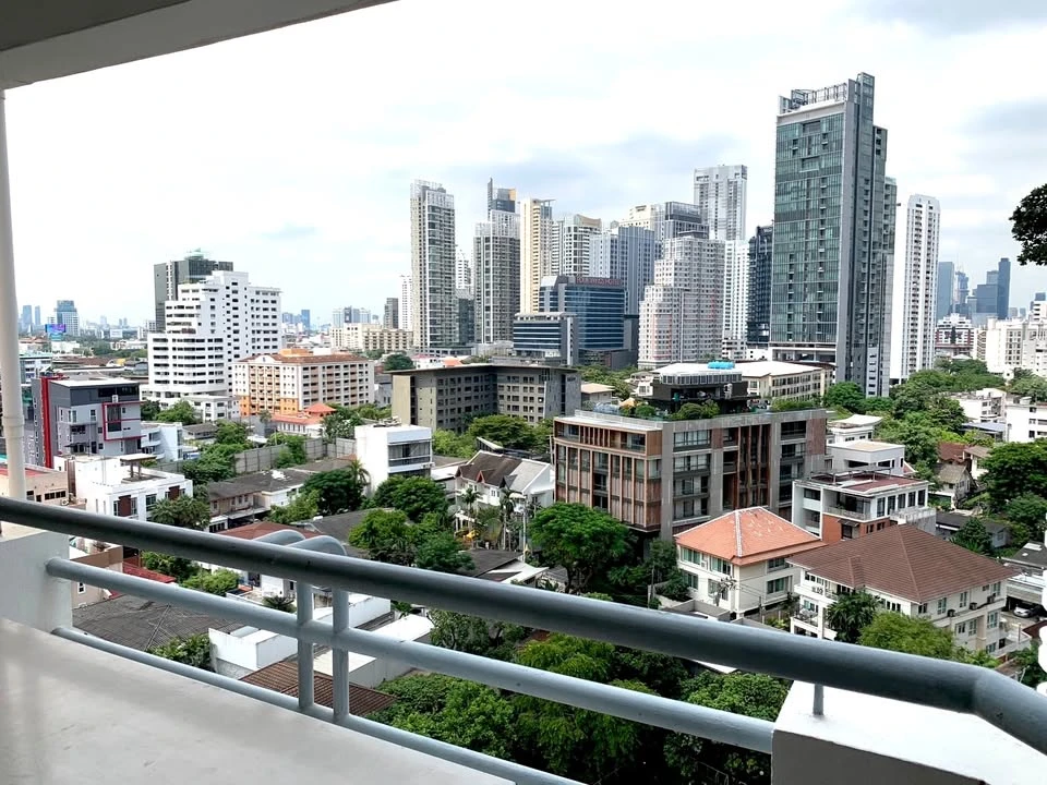 คอนโด เดอะ วอเตอร์ฟอร์ด ไดมอนด์ สุขุมวิท 30/1 ้องตกแต่งสวย ราคาดี พร้อมเข้าอยู่ รีบจองเลยจ้า!!