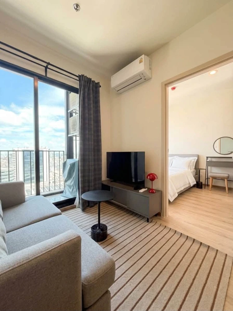 ปล่อบเช่าคอนโด Noble Nue District R9  ห้องชั้นสูง วิวเปิดโล่ง เป็นส่วนตัว เฟอร์ เครื่องใช้ไฟฟ้าครบ รีบย้ายด่วนๆ