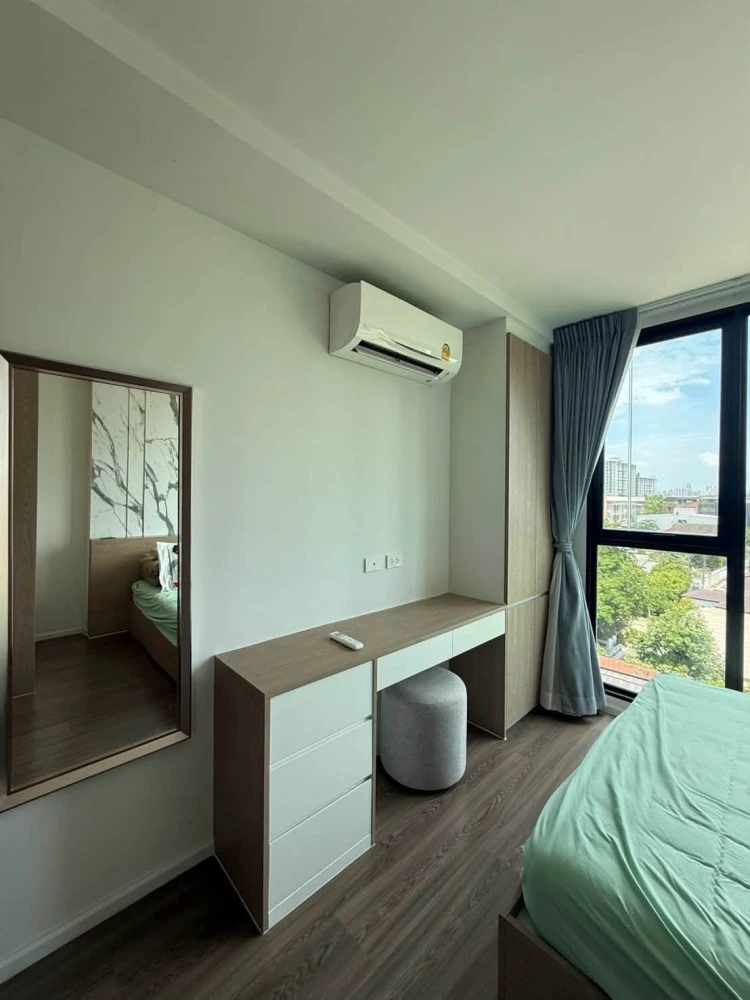 ปล่อยห้องเช่า คอนโดออริจิ้น รัชดา-ลาดพร้าว  Type 1 bed plus  วิวโล่ง ทิศใต้ ห้องติดฟิล์มกันร้อน  เครื่องใช้ไฟฟ้าครบ จองเลย