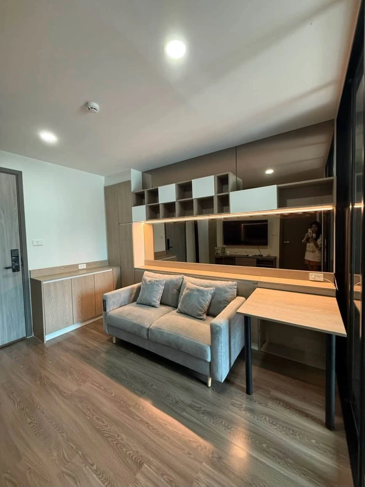 ปล่อยห้องเช่า คอนโดออริจิ้น รัชดา-ลาดพร้าว  Type 1 bed plus  วิวโล่ง ทิศใต้ ห้องติดฟิล์มกันร้อน  เครื่องใช้ไฟฟ้าครบ จองเลย