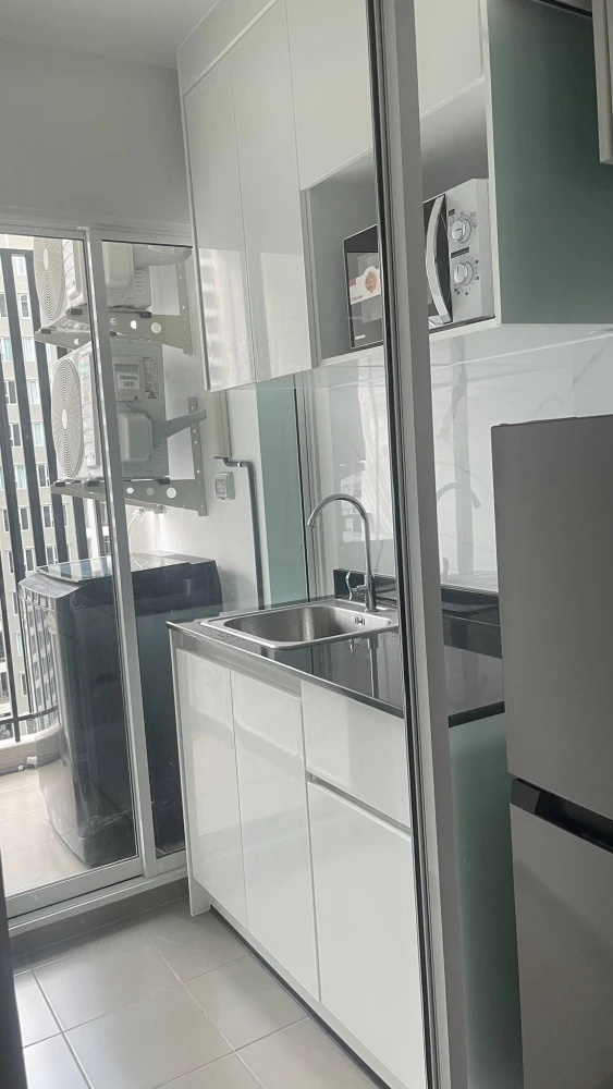 ปล่อยเช่าคอนโด รีเจ้นท์ โฮม บางนา ห้องพร้อมอยู่ เฟอร์ เครื่องใช้ไฟฟ้าครบ ลากกระเป็าเข้าอยู่ได้เลย