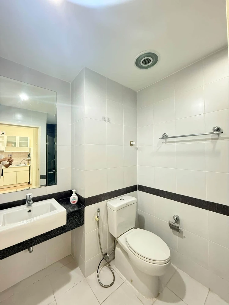ปล่อยเช่าคอนโด A space asoke ratchada ห้องใหญ่อยู่สบาย พื้นที่ใช้สอยคุ้ม ราคาอย่างโดน รีบมาจองได้แล้ววันนี้