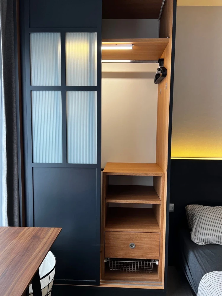 ปล่อยเช่าคอนโด Life Asoke Rama 9 ห้องพร้อมอยู่ เฟอร ์เครื่องใช้ไฟฟ้าครบ ลากกระเป๋าเข้าอยู่ได้เลย