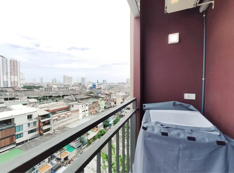 ปล่อยเช่าคอนโด Lumpini Place Ratchada-Sathu ห้องพร้อมอยู่ สิ่งอำนวยความสะดวกครบ ราคาดี มาจองเลย