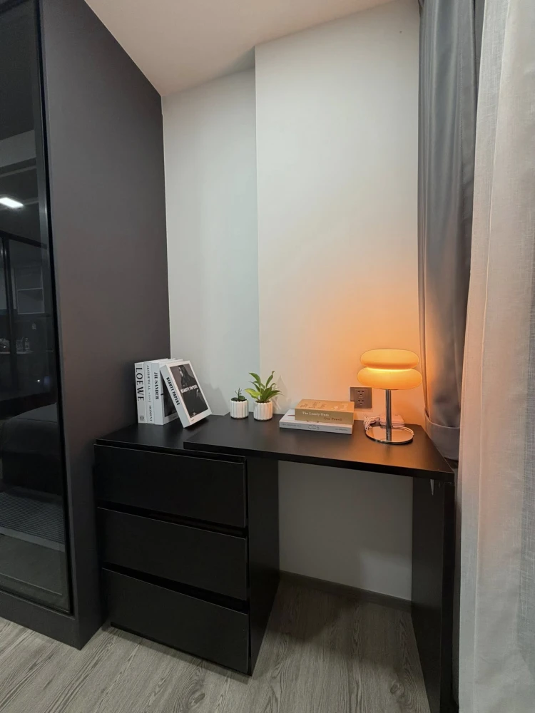 ปล่อยเช่าคอนโด Maroon Ratchada 32 One Bedroom ชั้น 3 ฟังก์ชันจัดสรรอย่างลงตัว กั้นโซนห้องครัวห้องนอน มาจอง