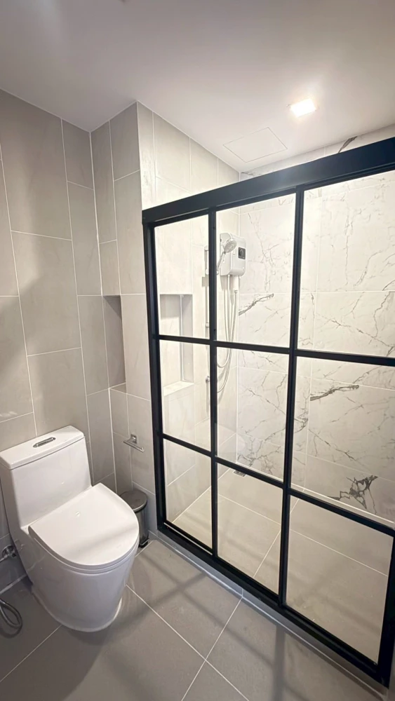 ปล่อยเช่าคอนโด Metris พระราม 9-รามคำแหง ห้องพร้อมอยู่ เฟอร์ เครื่องใช้ำฟฟ้าครบ ลากกระเป๋าเข้าอยู่ได้เลย