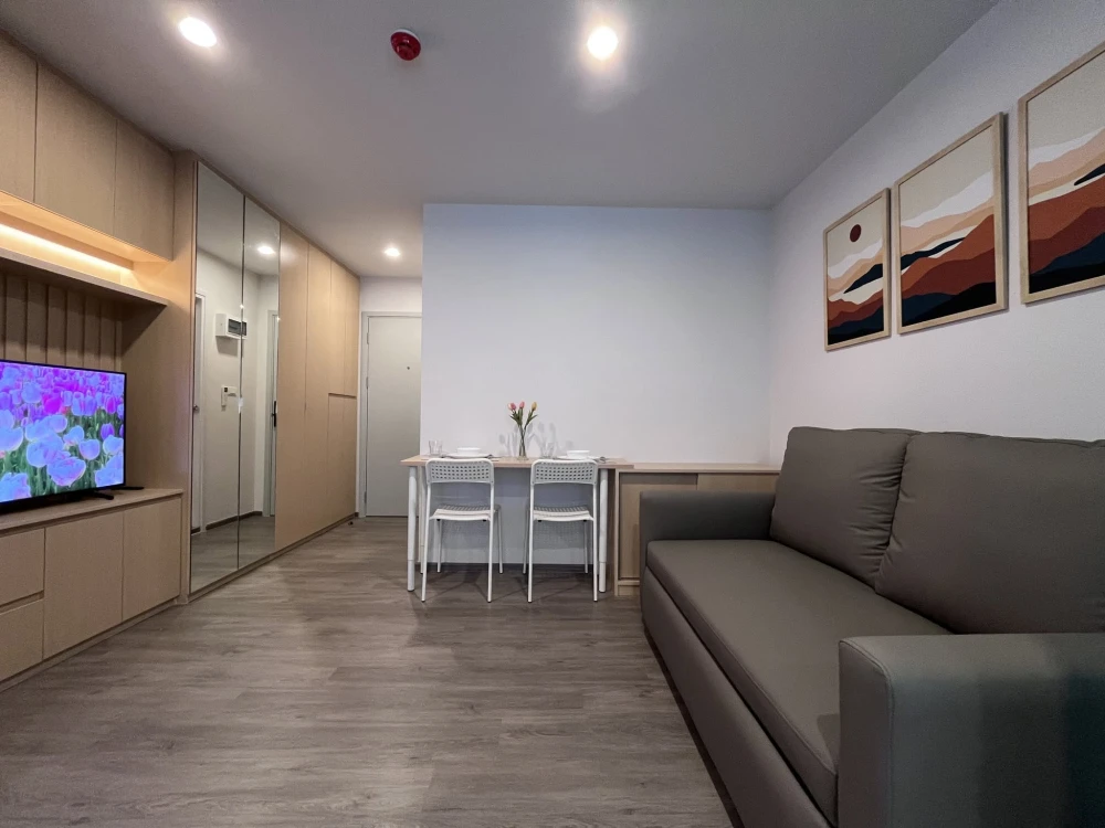 ปล่อยเช่าคอนโด Regent Home Bangna ห้องพร้อมอยู่ Built-in ทั้งห้อง สะดวกครบจบที่เดียว มาจองด่วน