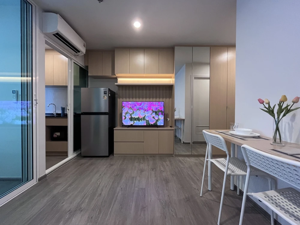 ปล่อยเช่าคอนโด Regent Home Bangna ห้องพร้อมอยู่ Built-in ทั้งห้อง สะดวกครบจบที่เดียว มาจองด่วน