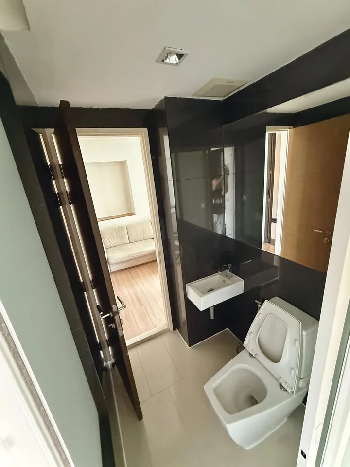 ปล่อยเช่าคอนโด Rhythm Phahol-Ari ห้องพร้อมอยู่ เฟอร์ เครื่องใช้ไฟฟ้าครบ ไม่จองแล้วจะเสียดาย