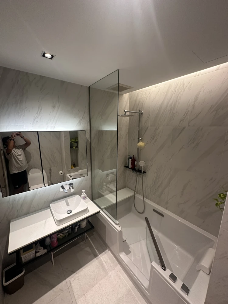 ปล่อยเช่าคอนโด The Room Sukhumvit 38 ห้องสวย ชั้น 15 ชั้นสวนกลางติดสวน วิวสวนและแม่น้ำเจ้าพระยา เงียบสงบ เป็นส่วนตัว จองเลย