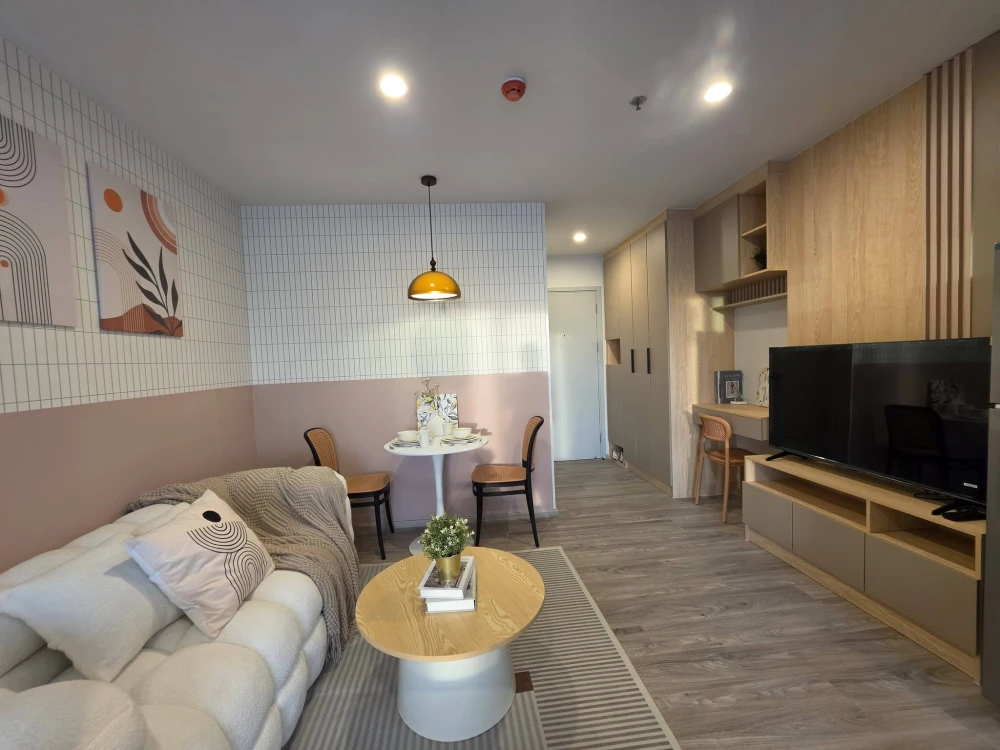 ปล่อยเช่าด่วนๆ Regent Home Bangna ห้องน่าอยู่ แต่งครบจบที่นี่  ชั้น 28 วิวแม่น้ำ กั้นห้องแยกสัดส่วน รีบย้าย