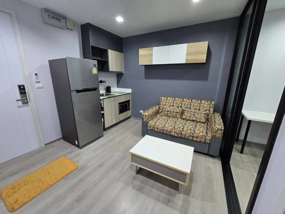 ปล่อยเช่าด่วนๆ THE BASE Phetkasem ห้องพร้อมอยู่ เฟอร์ เครื่องใช้ไฟฟ้าครบ มาแต่ตัวเข้าอยู่ได้เลย