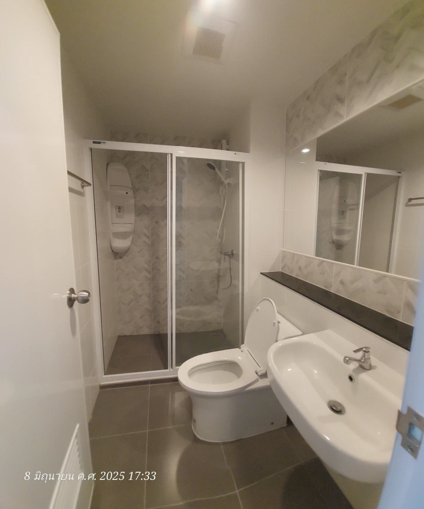 ปล่อยเช่าห้อง รีเจ้นท์ โฮม บางนา ห้องกั้นอยกเป็นสัดส่วน มาพร้อมสิ่งอำนวยความสะดวกครบ รีบมาจองเลย อย่าพลาด