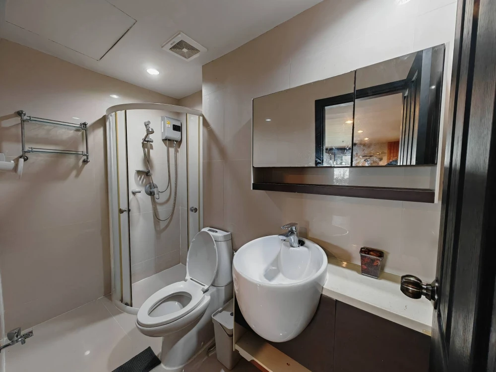 ปล่อยเช่า คอนโดแต่งครบสไตล์ Industrial Loft พร้อมเข้าอยู่ ​ Inspire Place Rama 9 ​ห้องมุม ลมดี วิวสวย พร้อมหิ้วกระเป๋าเข้าอยู่ได้เลย