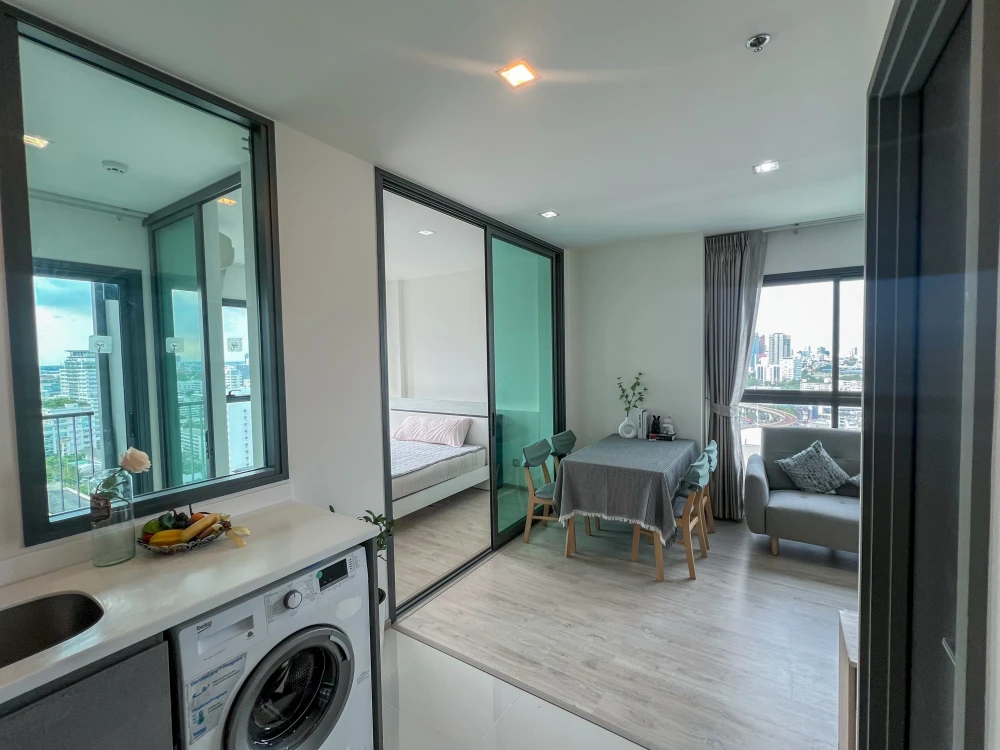 ปล่อยเช่า! คอนโด ริทึ่ม รัชดา-ห้วยขวาง ชั้น 24  (ห้องมุม วิวฝั่งเซนจูรี่ BTS อนุเสาวรีย์) เฟอร์นิเจอร์+เครื่องใช้ไฟฟ้าตามรูปภาพค่ะ พร้อมเข้าอยู่