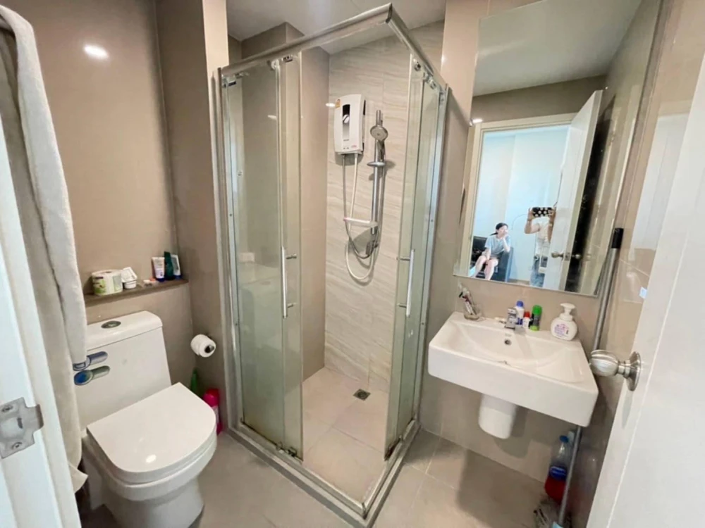 ปล่อยเช่า คอนโด เดอะทรี สุขุมวิท 71-เอกมัย  ชั้น 12 เฟอร์นิเจอร์ครบ พร้อมเข้าอยู่ จองเลยย!!