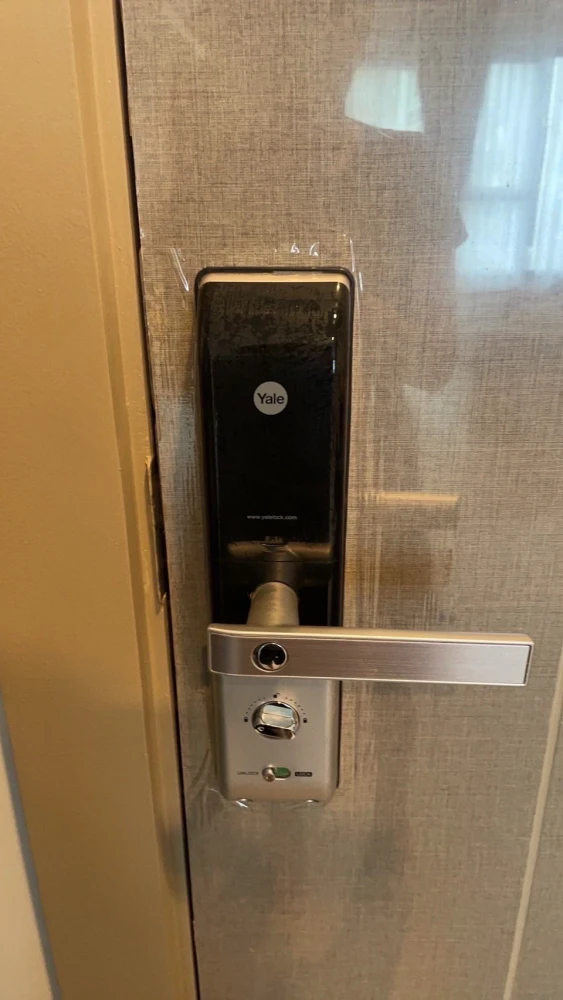 ปล่อยเช่า คอนโด ไลฟ์ อโศก-พระราม 9 ชั้น 42 ไม่บล็อกวิว ได้วิวโล่ง โปร่งสบาย มาพร้อมสิ่งอำนวยความสะดวกครบ จองเลย