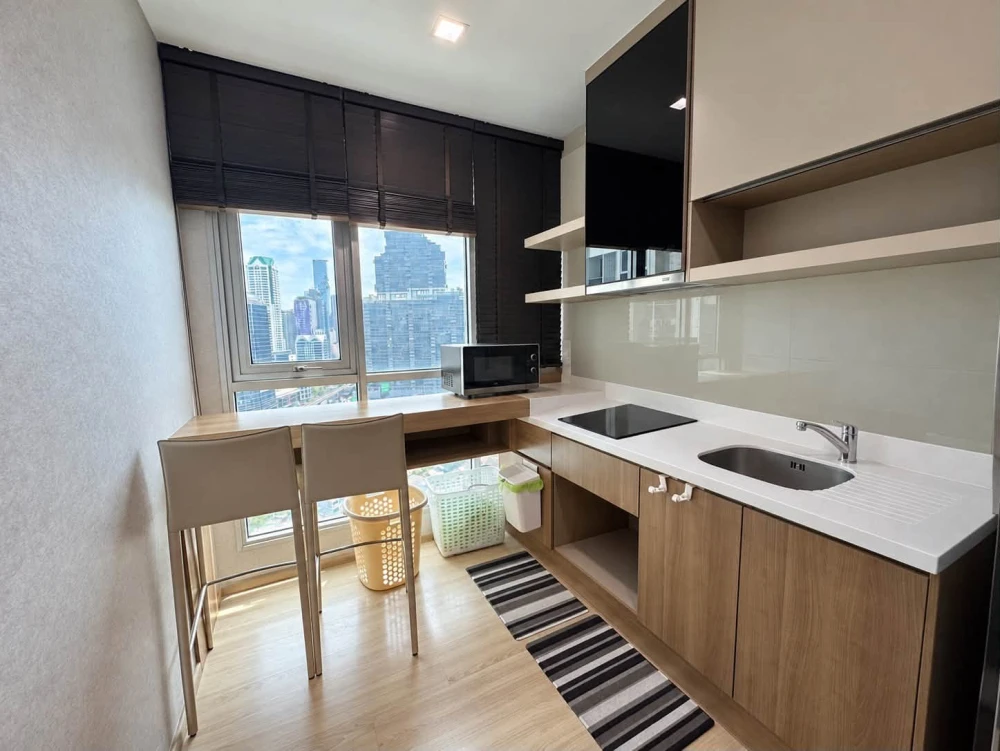 ปล่อยเช่า คอนโด Rhythm Sathorn ชั้น 22 ได้วิวสูง มาพร้อมสิ่งอำนวยความสะดวกครบ จองเลยจ้า อย่าพลาด