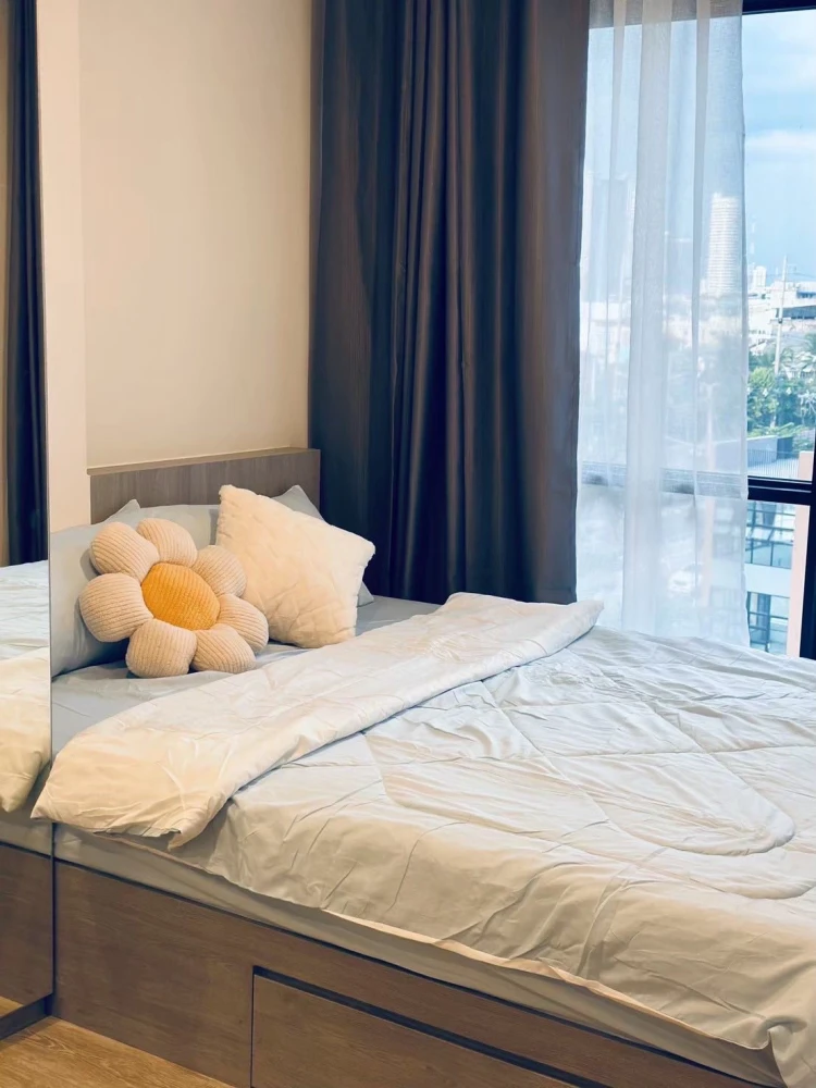 ปล่อยเช่า คอนโด The Origin Plug & Play Sirindhorn Station ห้องน่าอยู่ เฟอร์ เครื่องใช้ไฟฟ้าครบ มาจองเลย อย่าพลาด