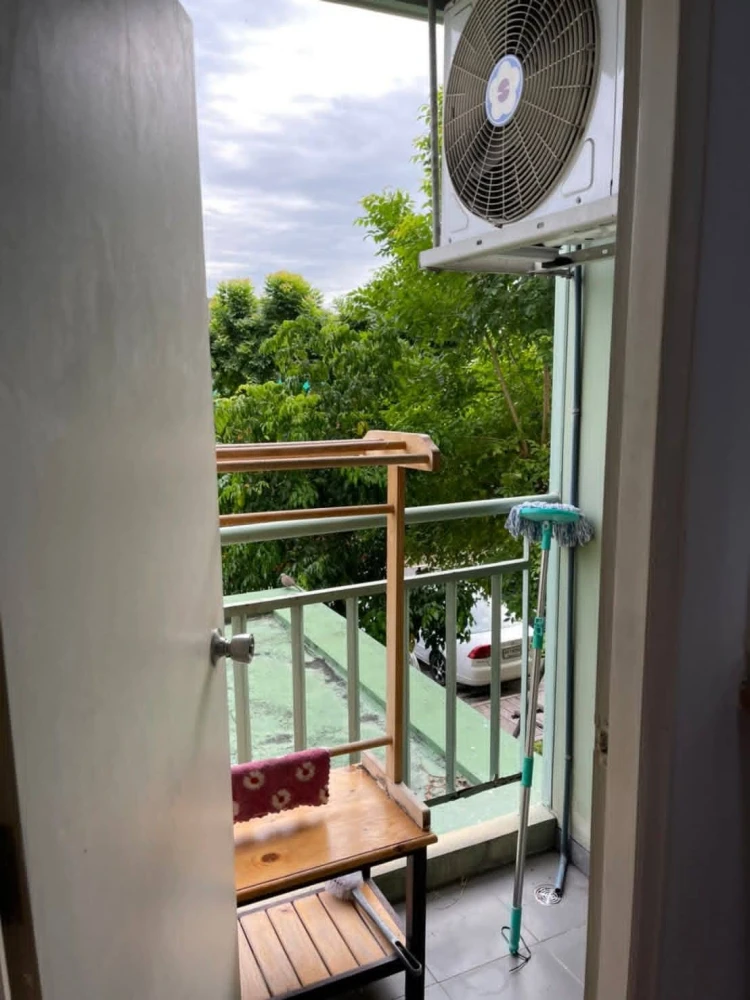 ปล่อยเช่า คอนโ ดลุมพินี ร่มเกล้า-สุวรรณภูมิ ห้องสตูดิโอ ชั้น 2 ไม่สูง ราคาอย่างคุ้ม พลาดแล้วจะเสียดายทีหลัง